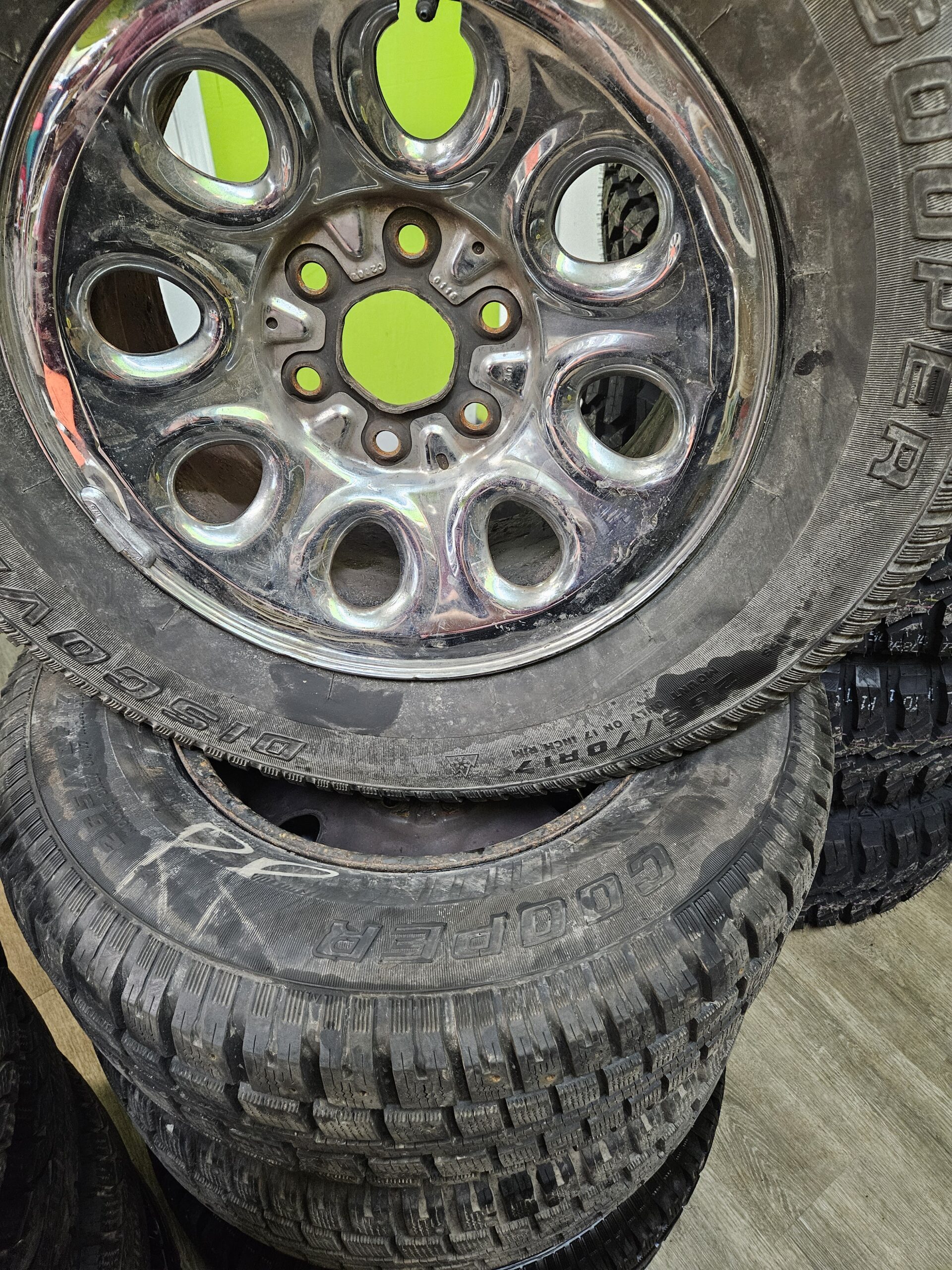 265/70R17 Cooper Snow Tires