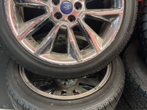 235/45r19 initial tires on ford rims