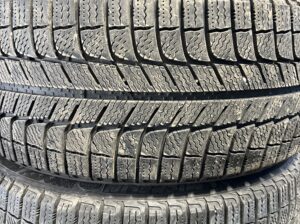 225/45/R17 Michelin snow tire