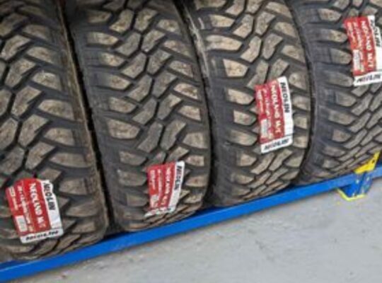 35×12.50 R20 LT Mud Tires